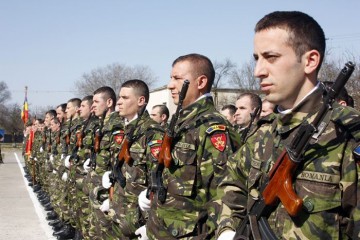 Centrul Militar Zonal Constanţa recrutează tineri pentru instituţiile militare de învăţământ superior şi postliceal